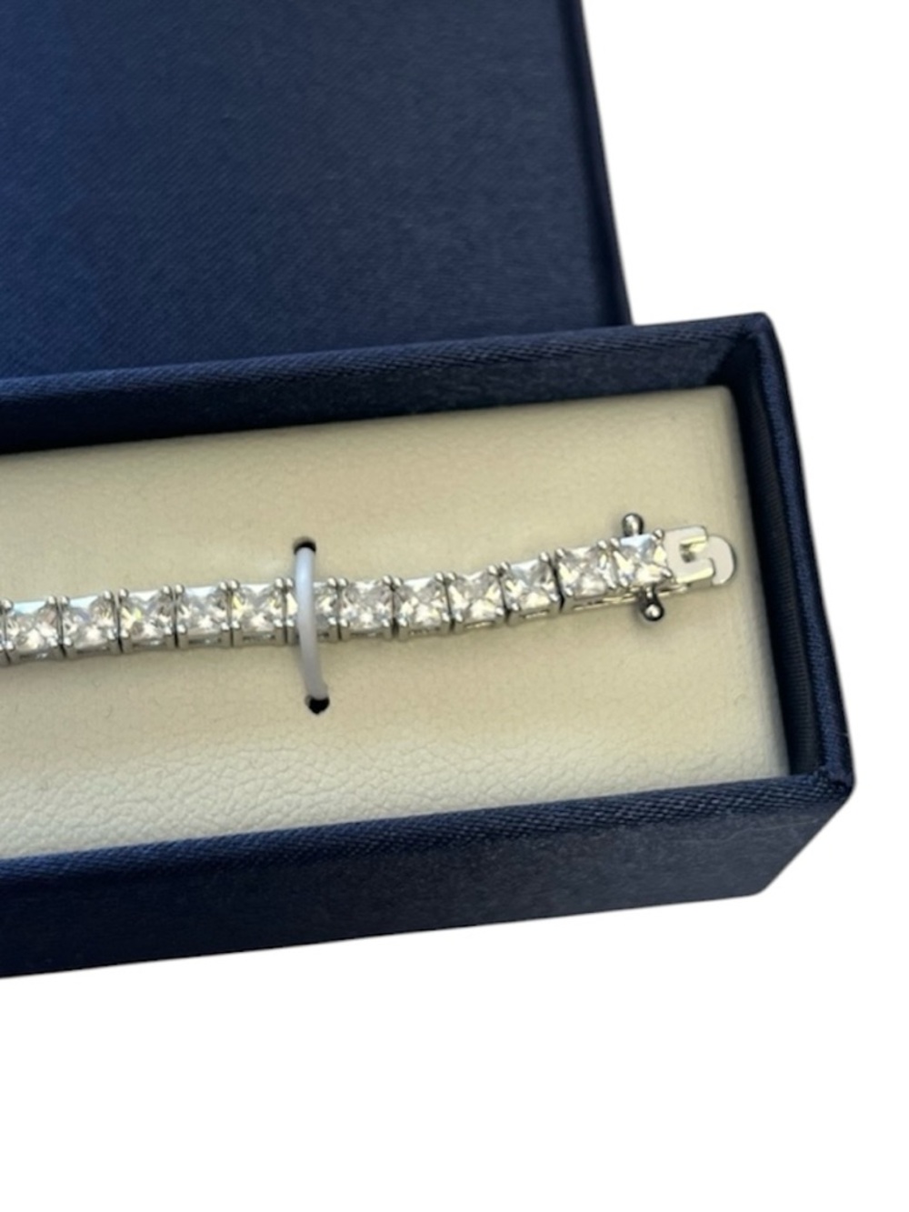 NEW Stella Rose silver plated tennis bracelet